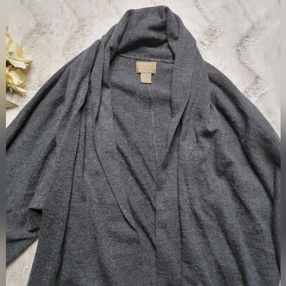 Fenn Wright Manson 100% Italian Merino Wool Charcoal Gray Cardigan Sweater Sz XL - Picture 3 of 12